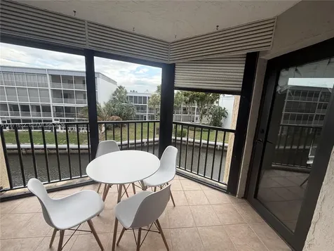 896 N Federal Highway Lantana FL 33462