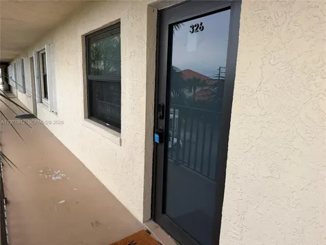 896 N Federal Highway Lantana FL 33462