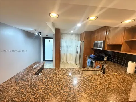 896 N Federal Highway Lantana FL 33462