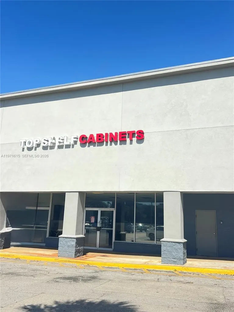 993 W State Road 84 Fort Lauderdale FL 33315