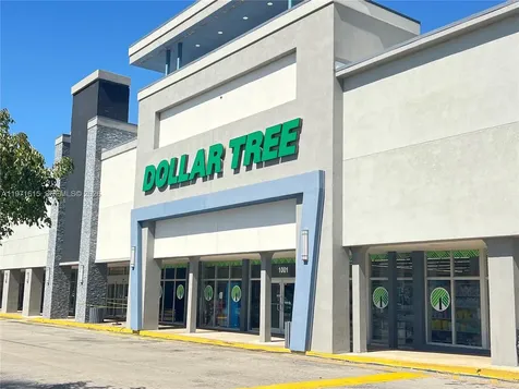 993 W State Road 84 Fort Lauderdale FL 33315
