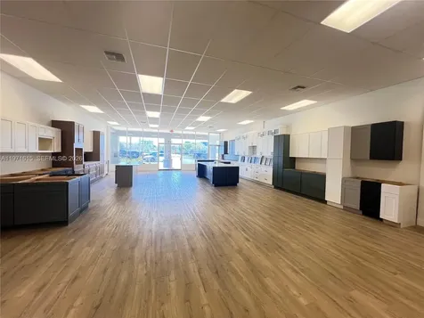 993 W State Road 84 Fort Lauderdale FL 33315