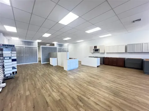 993 W State Road 84 Fort Lauderdale FL 33315