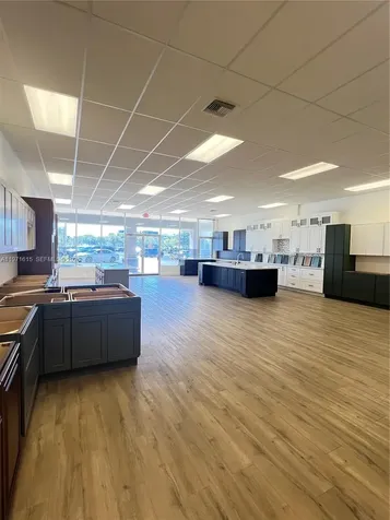 993 W State Road 84 Fort Lauderdale FL 33315