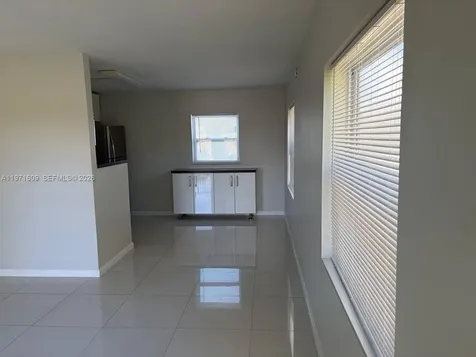35 NE 13th Street Fort Lauderdale FL 33304