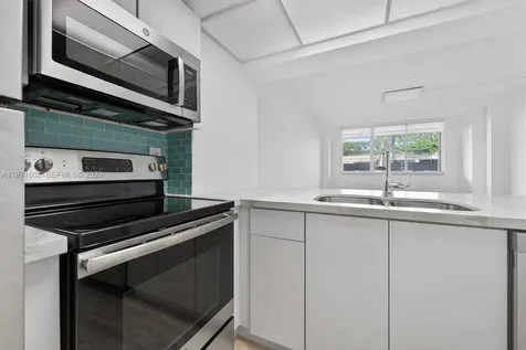 540 Brickell Key Drive Miami FL 33131