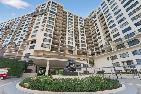 540 Brickell Key Drive Miami FL 33131