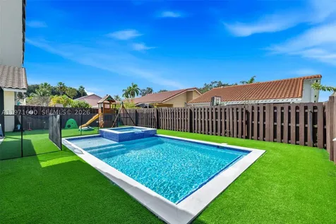 4260 SW 153rd Place Miami FL 33185