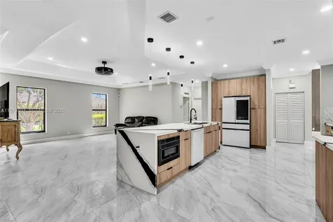 12555 SW 34th Place Davie FL 33330