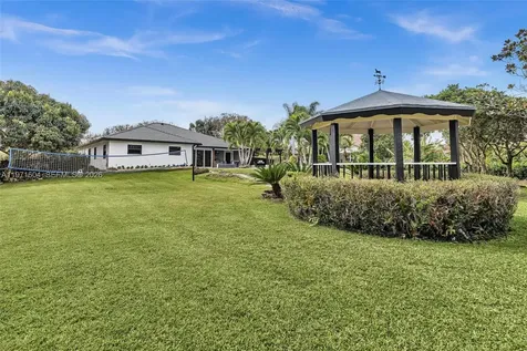 12555 SW 34th Place Davie FL 33330