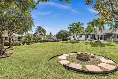 12555 SW 34th Place Davie FL 33330
