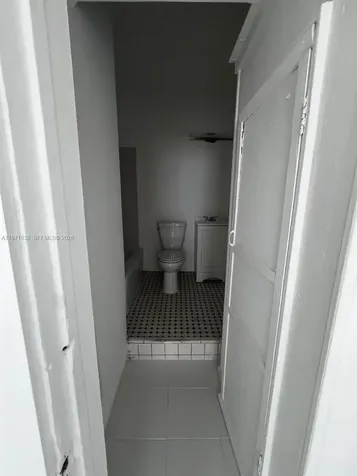 1456 Washington Avenue Miami Beach FL 33139
