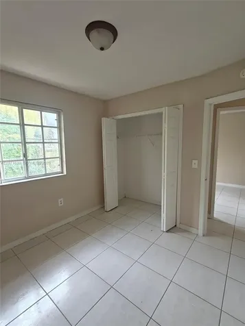 6756 NW 182nd Street Hialeah FL 33015