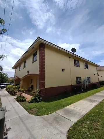 6756 NW 182nd Street Hialeah FL 33015