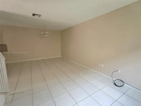 6756 NW 182nd Street Hialeah FL 33015