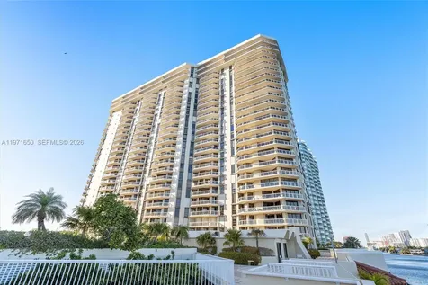 20191 E Country Club Drive Aventura FL 33180