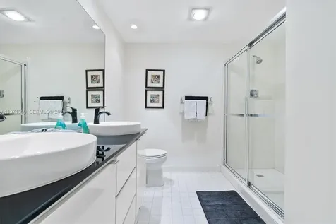 20191 E Country Club Drive Aventura FL 33180