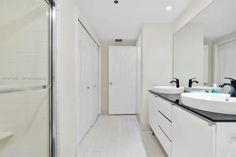 20191 E Country Club Drive Aventura FL 33180