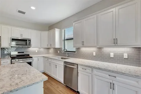 727 SE Boboli Way Port St. Lucie FL 34984
