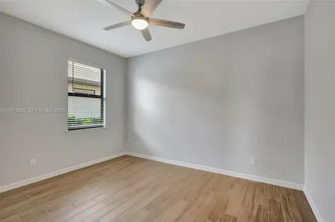 727 SE Boboli Way Port St. Lucie FL 34984