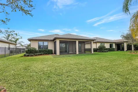 727 SE Boboli Way Port St. Lucie FL 34984