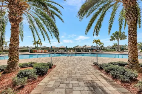 727 SE Boboli Way Port St. Lucie FL 34984