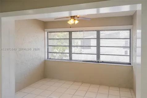 8480 SW 154th Cir Court Miami FL 33193