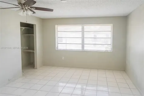 8480 SW 154th Cir Court Miami FL 33193