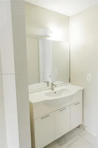 8480 SW 154th Cir Court Miami FL 33193