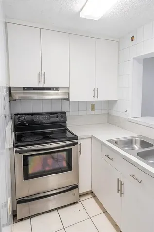 8480 SW 154th Cir Court Miami FL 33193