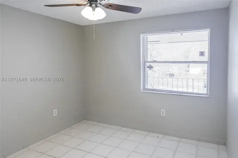 8480 SW 154th Cir Court Miami FL 33193