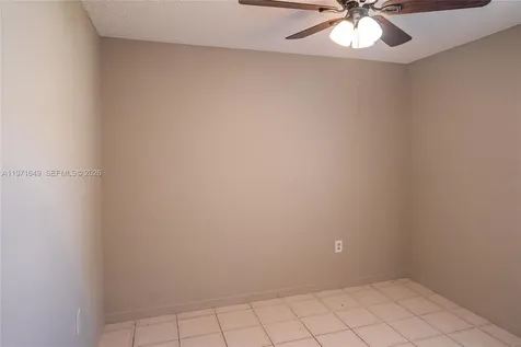 8480 SW 154th Cir Court Miami FL 33193