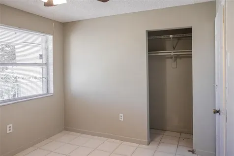 8480 SW 154th Cir Court Miami FL 33193