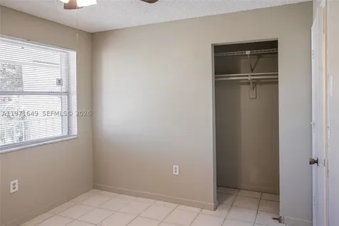 8480 SW 154th Cir Court Miami FL 33193
