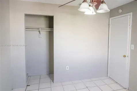8480 SW 154th Cir Court Miami FL 33193
