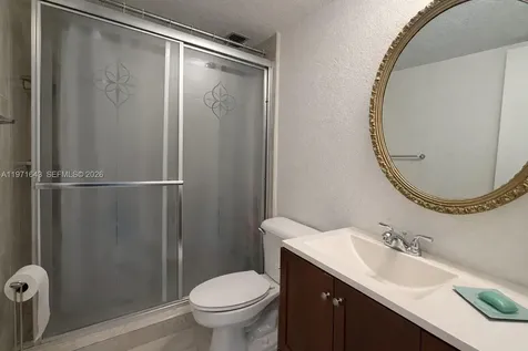 950 NE 199th Street Miami FL 33179