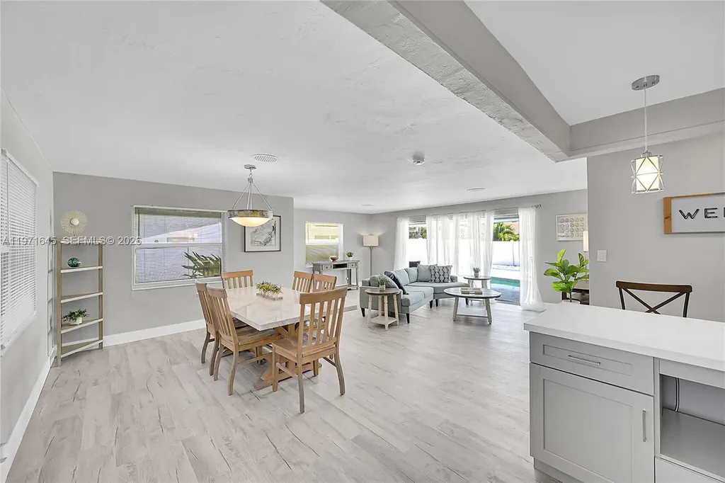 1950 NE 55th Court Fort Lauderdale FL 33308