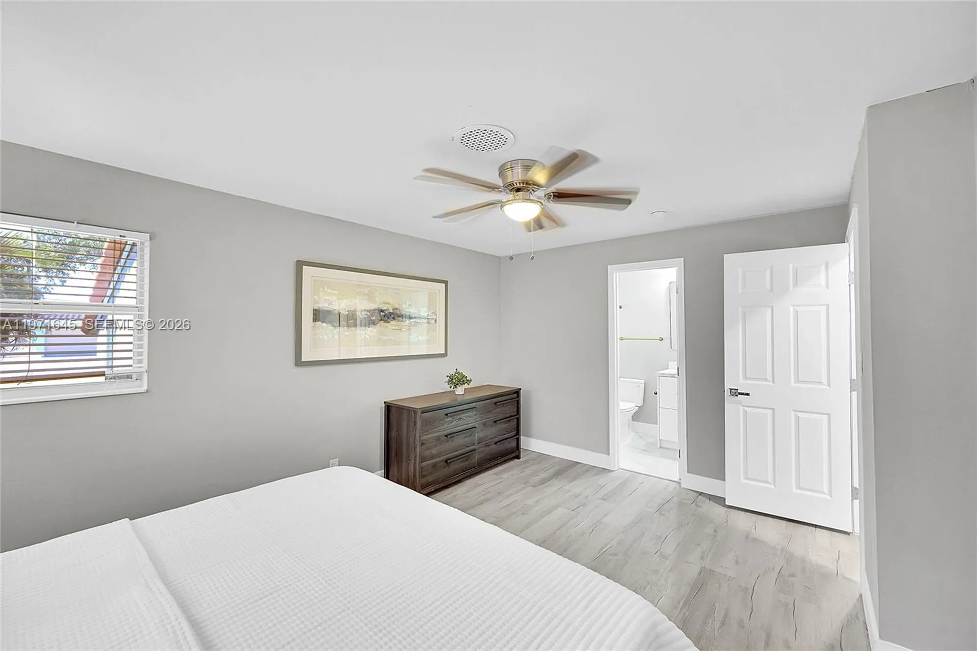 1950 NE 55th Court Fort Lauderdale FL 33308