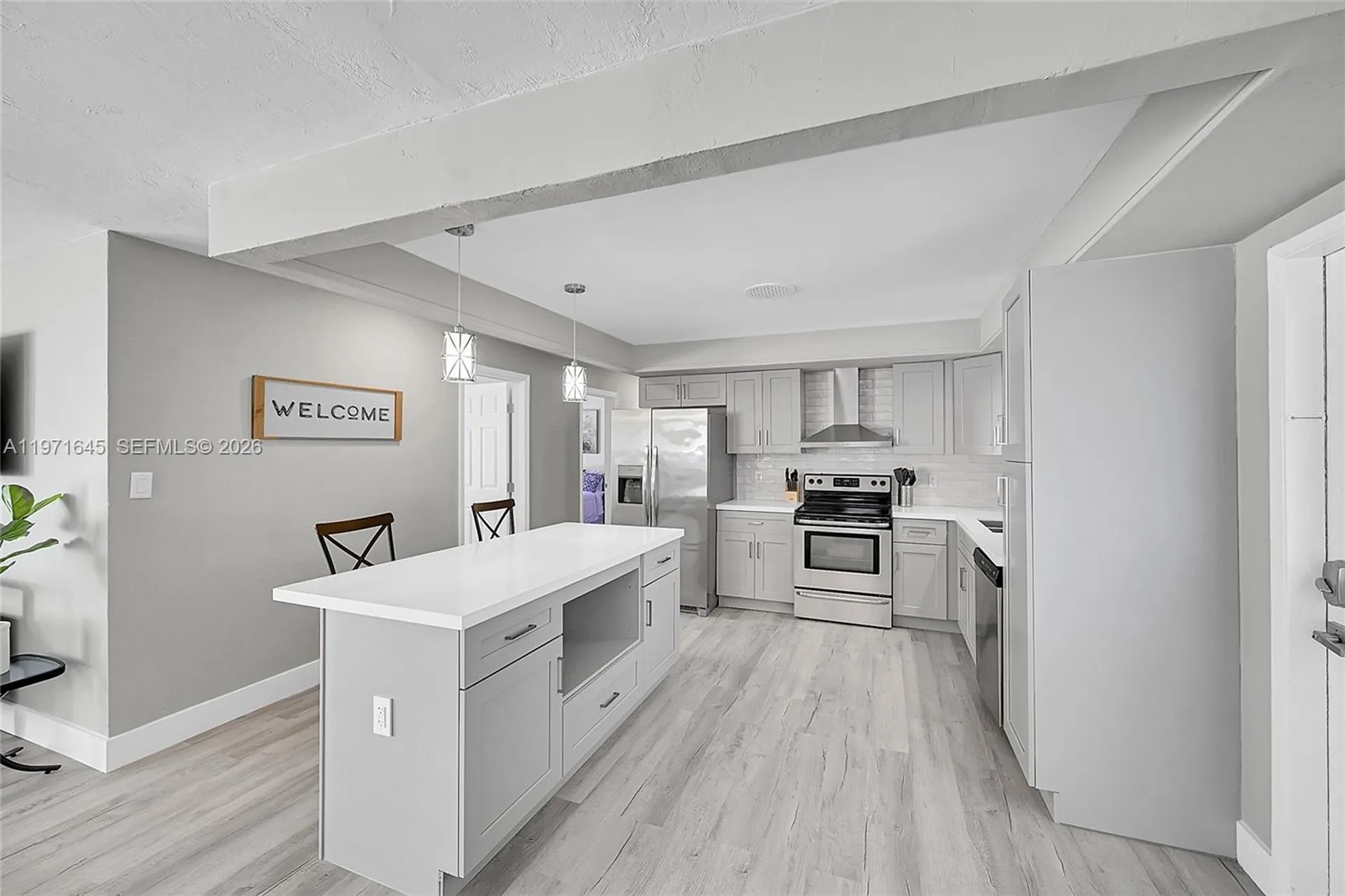 1950 NE 55th Court Fort Lauderdale FL 33308