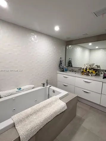 19667 Turnberry Way Aventura FL 33180