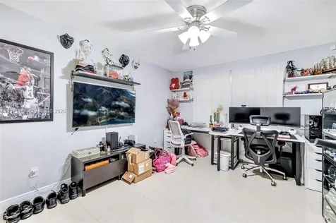 601 Ives Dairy Road Miami FL 33179