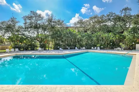601 Ives Dairy Road Miami FL 33179