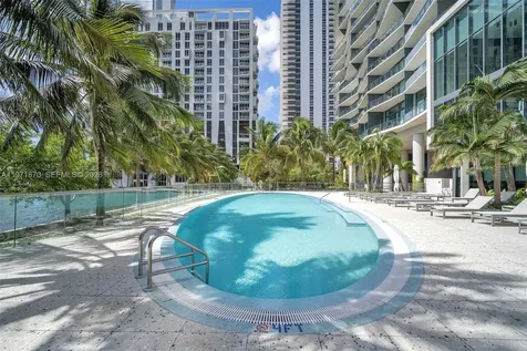 460 NE 28th Street Miami FL 33137