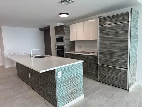460 NE 28th Street Miami FL 33137