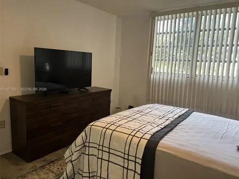 2903 Point East Drive Aventura FL 33160