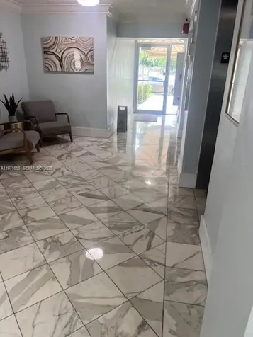 2000 NE 135th Street North Miami FL 33181