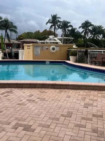 2000 NE 135th Street North Miami FL 33181