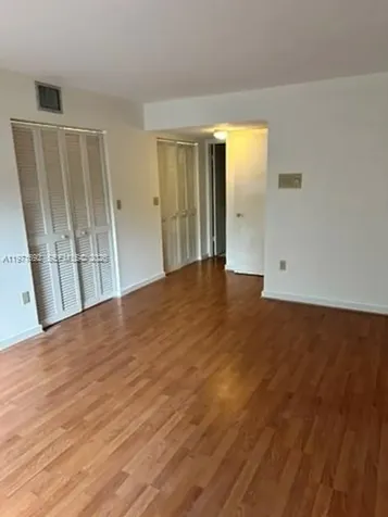 9001 SW 94 Miami FL 33176