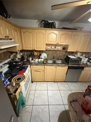 1401 NE 191st Street Miami FL 33179