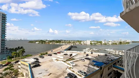 7601 E Treasure Drive Miami Beach FL 33141